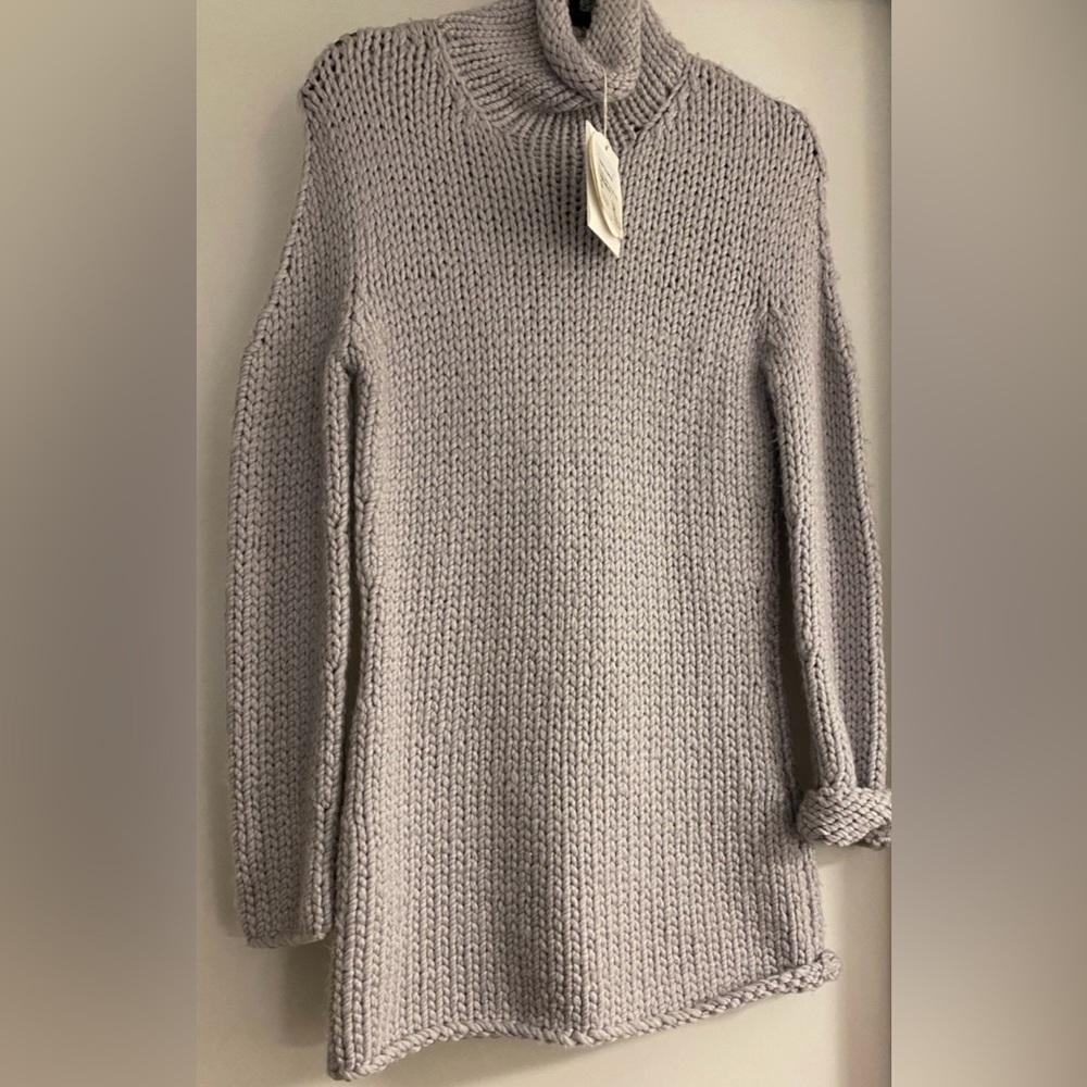 NWT - Chloe Knitted Turtleneck Sweater Dress. Size S.